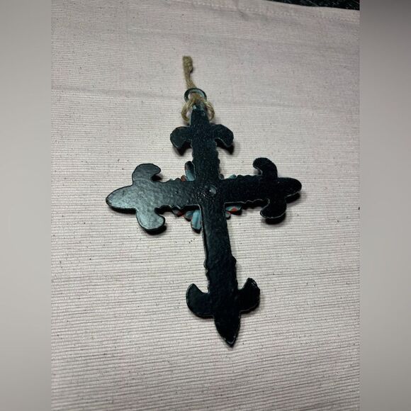 Elegant Cross Home Wall Decor EPC See photos for size references! - Picture 2 of 5